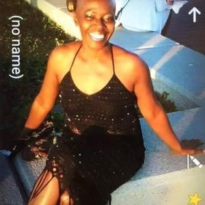 Meet your Posher, Deborah